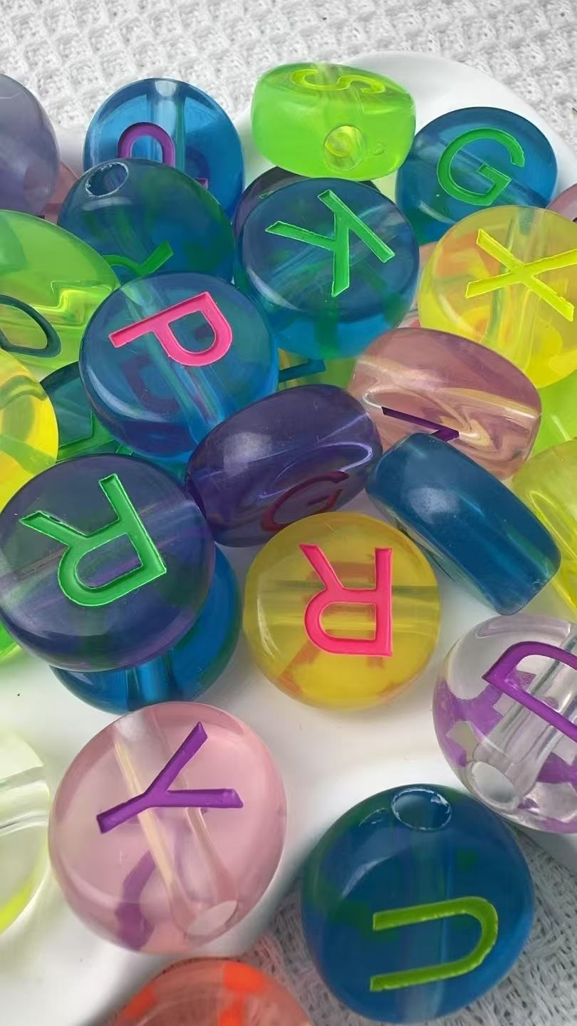 Candy Color Transparent Acrylic Alphabet Beads, Plastic Letter Beads for DIY Jewelry Wholesale