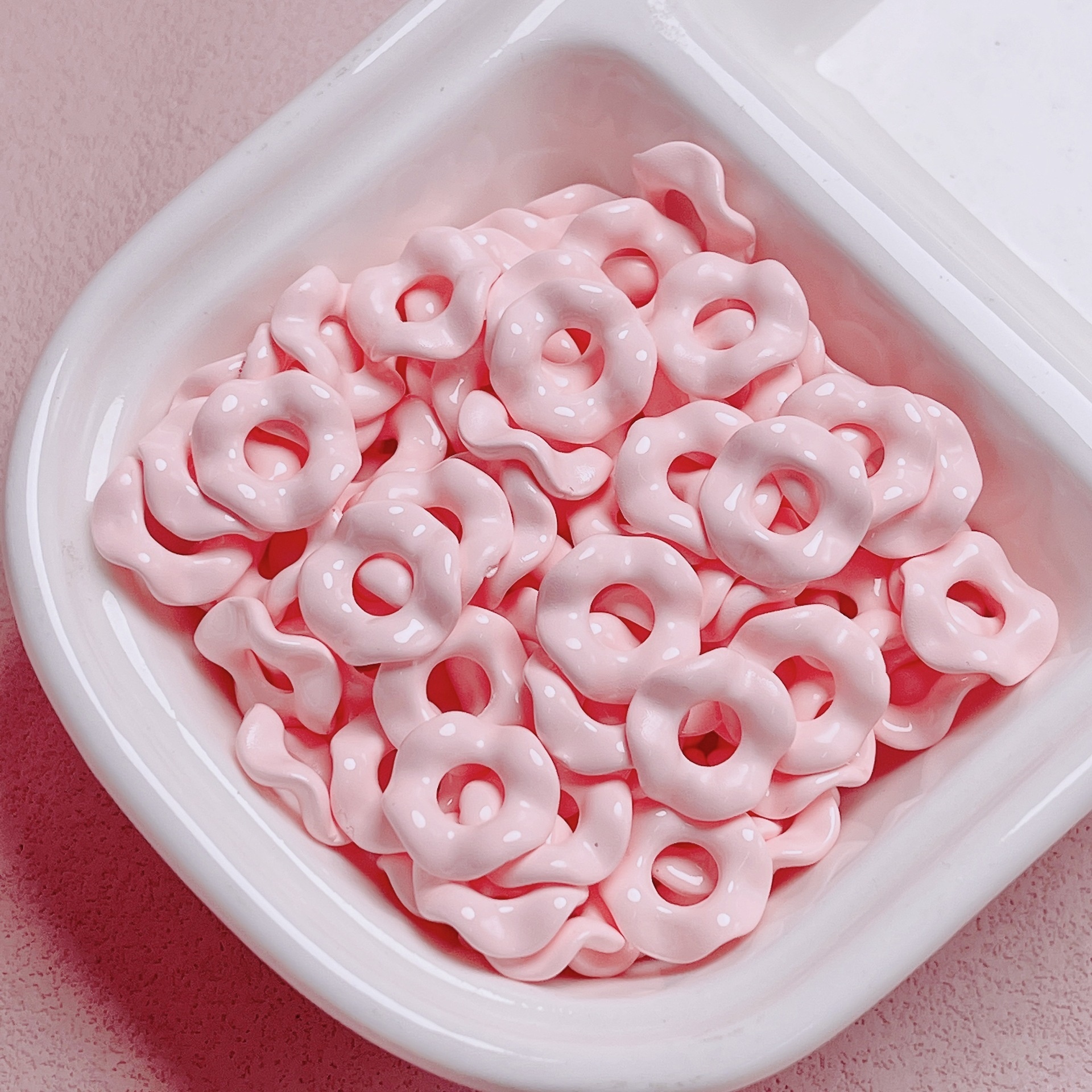 Painted Acrylic Wavy Lace Stackable Beads, Loose Beads for Phone Chain Bag Charm DIY Craft Wholesale