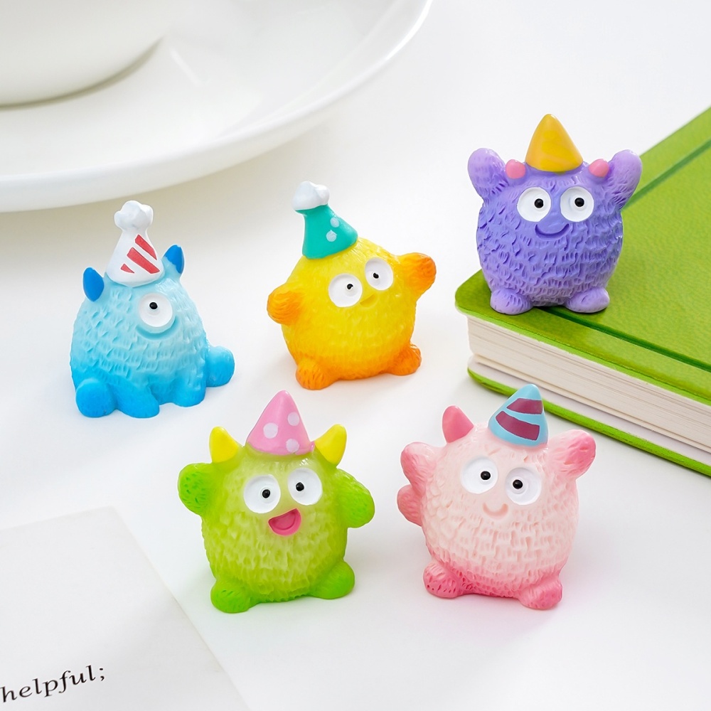 Cute Big-Eyed Monster Mini Figurine Beads, DIY Ornament Accessories for Car & Desktop Decoration Wholesale
