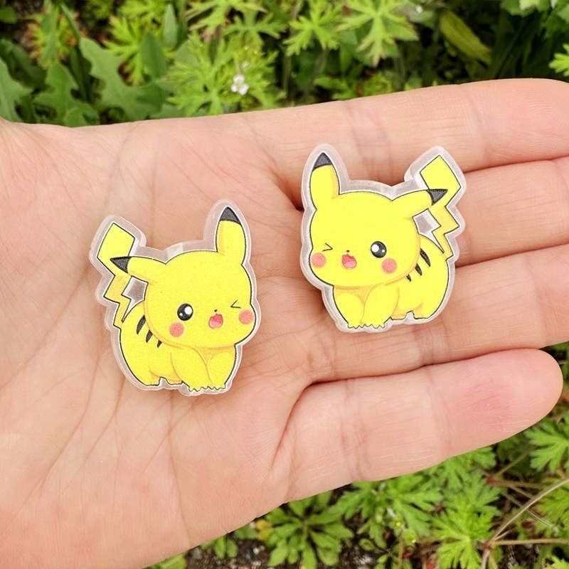 Embossed Double Sided Printed Pokemon Through Hole Resin Beads, DIY Bracelet Phone Lanyard Bag & Car Charm Jewelry Making Supplies Wholesale