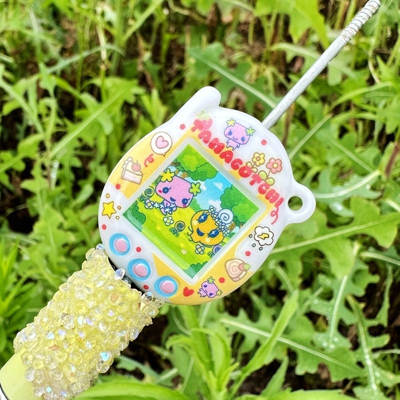 Mameguchi Double Sided Printed Tamagotchi Beads, Through Hole Resin Beads for DIY Car Pendant, Phone Lanyard & Handmade Jewelry Wholesale