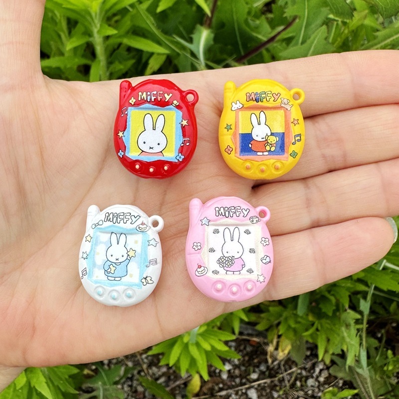 Small Painted Acrylic Miffy & Tamagotchi Game Console Beads, DIY Phone Charm Lanyard Jewelry Making Supplies Wholesale