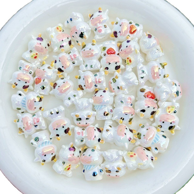 20mm 3D Cow Doll Resin Through Hole Beads, DIY Beadable Pen Bracelet Keychain Bag Charm Jewelry Making Supplies Wholesale