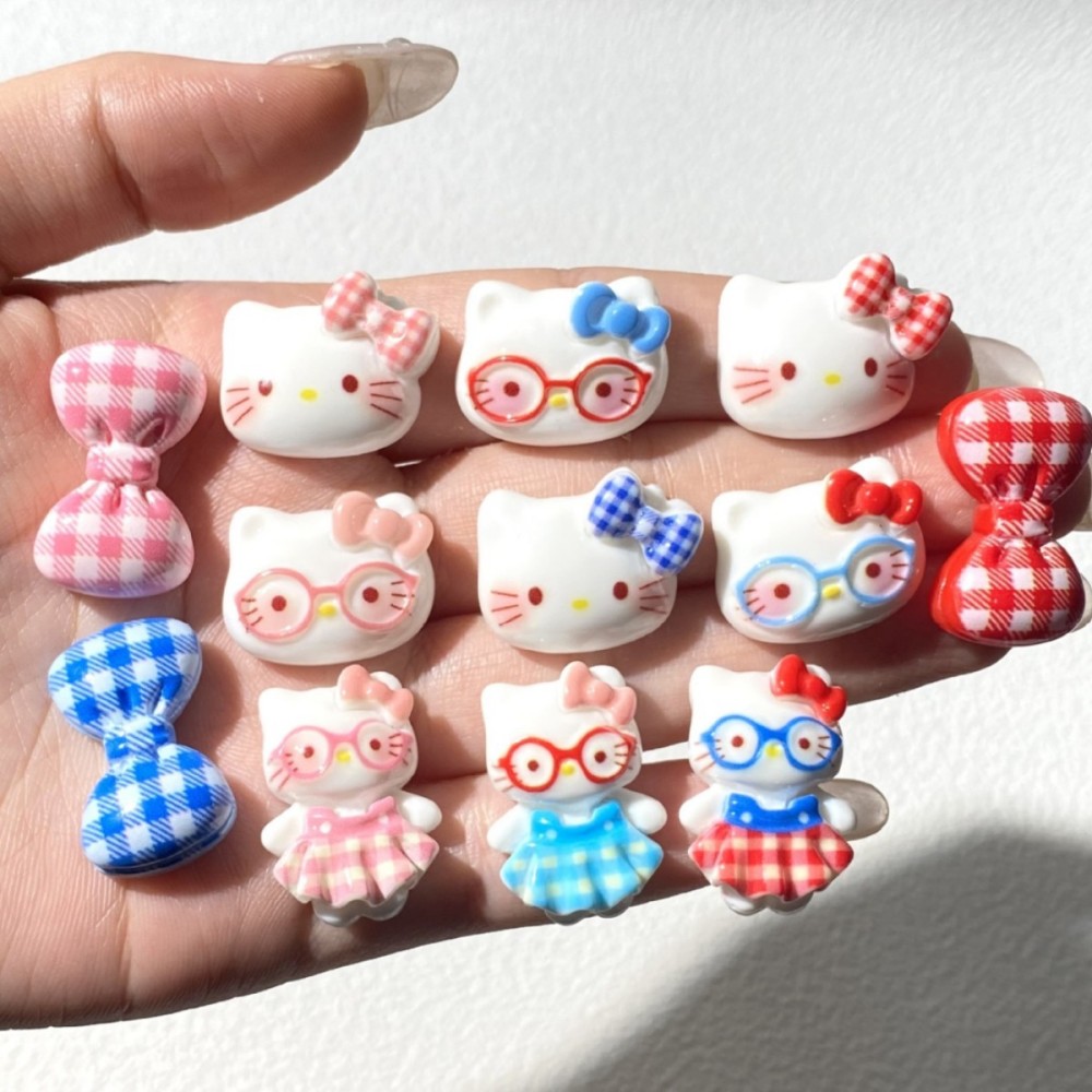 Wholesale Cartoon Resin Decorations, DIY Craft Supplies for Phone Case, Hair Clip & Water Cup Making