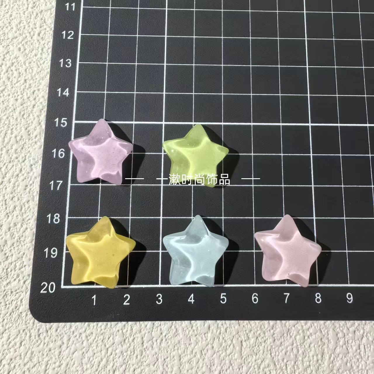 Cute flowers Resin Ornaments Bulk, Craft Materials for Cream Glue Handicrafts