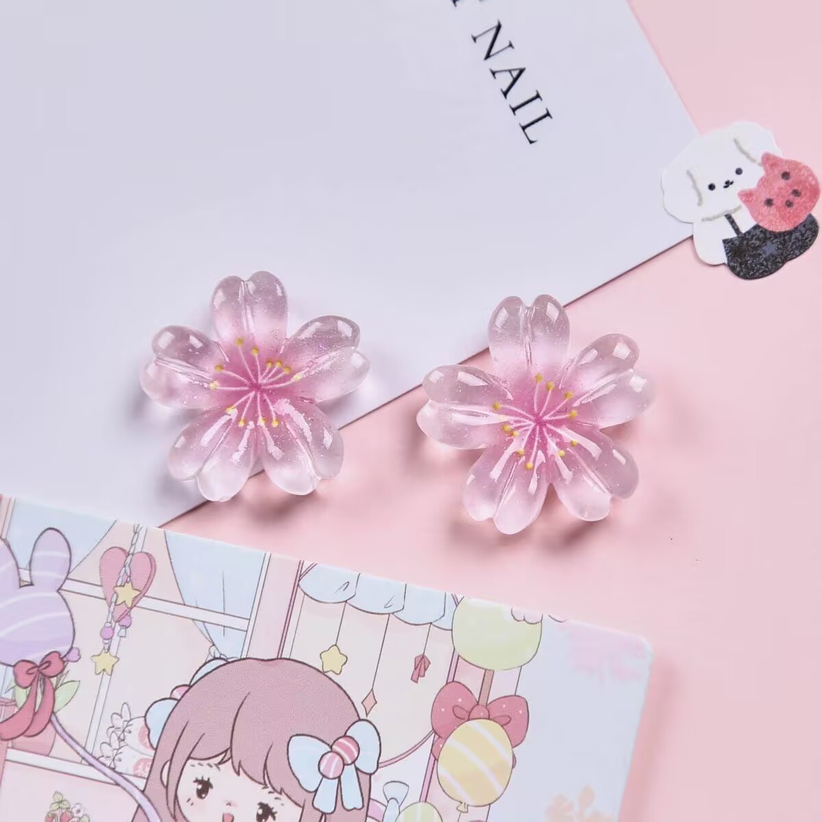 Multi-functional resin cartoon charms. Wholesale DIY materials for decorating phone cases and cream glue handicrafts