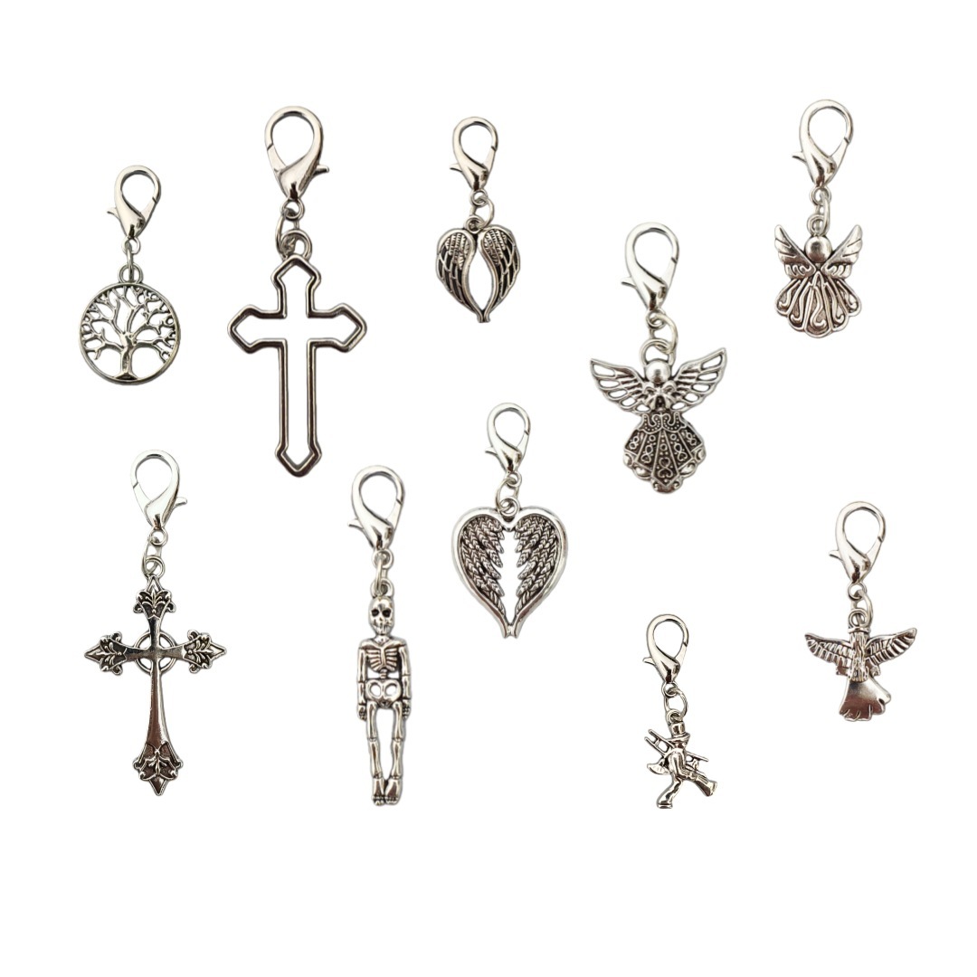 Fashion Alloy DIY Hanging Keychain Ornaments Bulk Wholesale Backpack Decor Charms