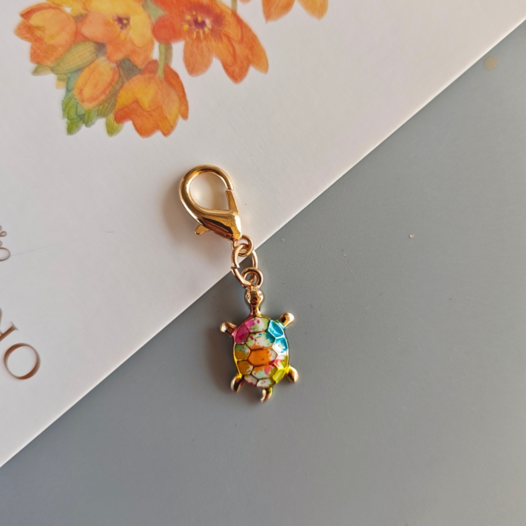 Wholesale Resin DIY Hanging Keychain Charms Bulk Craft Pendants for Bag Decoration
