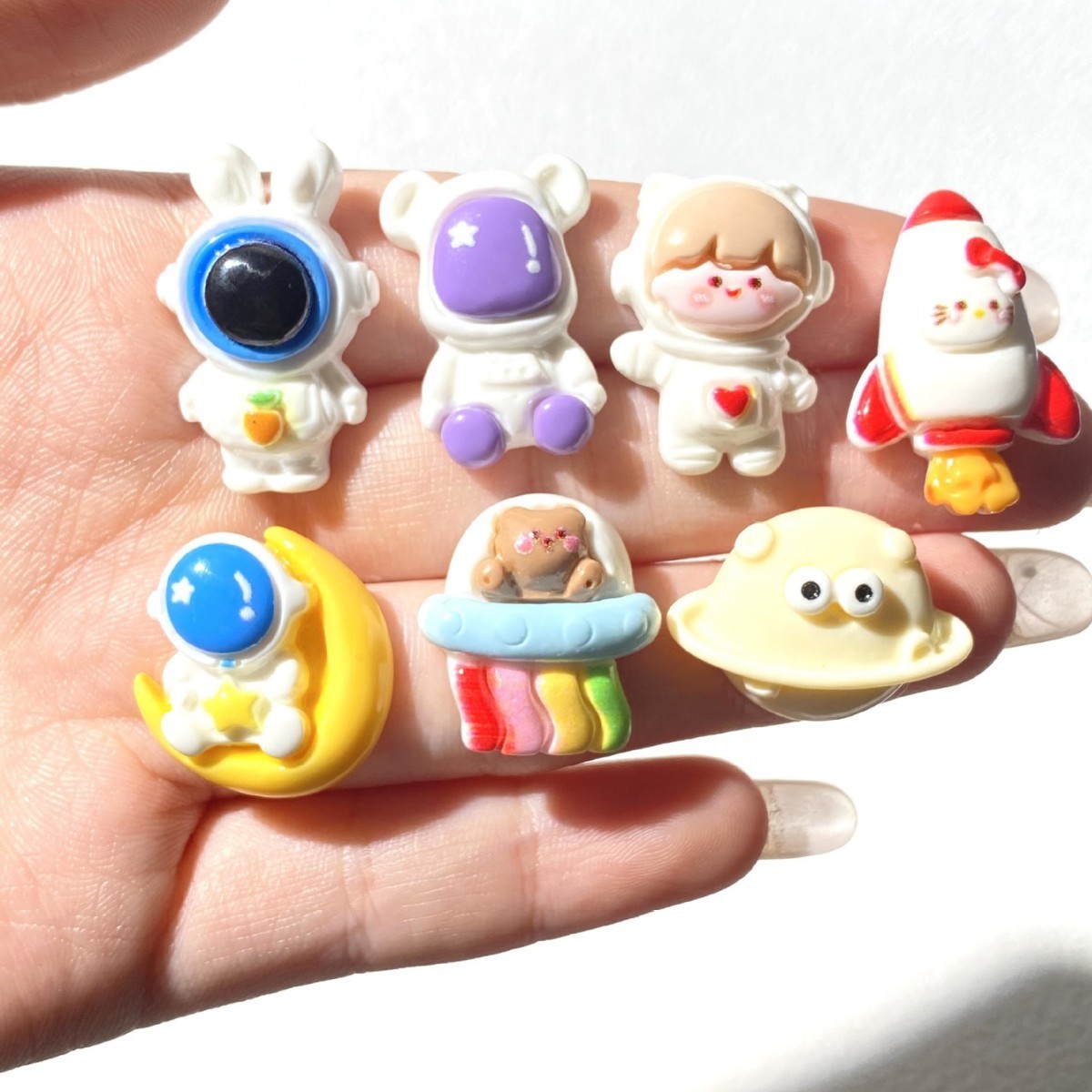 Lightweight Cartoon Resin DIY Accessories Wholesale Bulk Craft Embellishment Charms