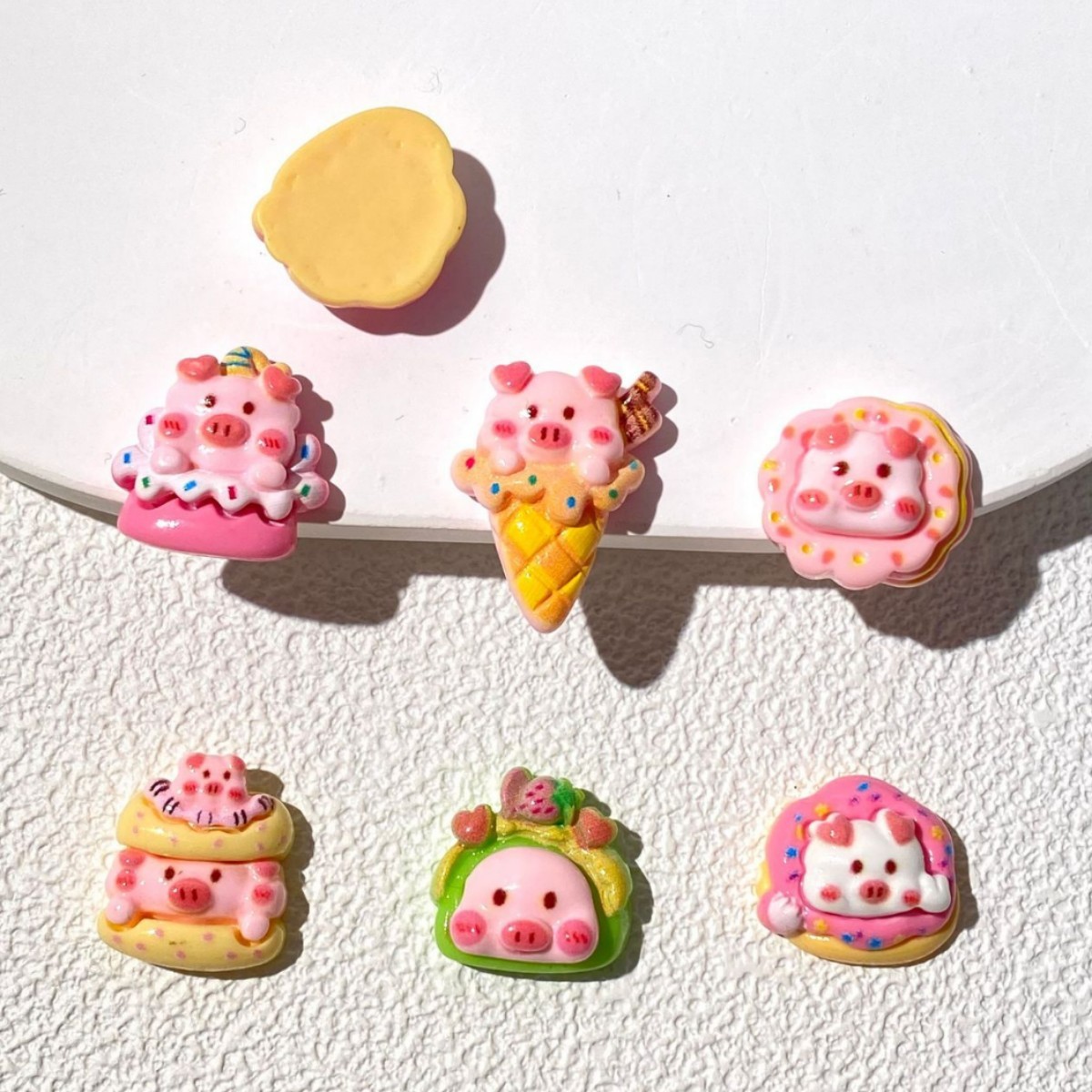 Bulk Fruit Cartoon Resin DIY Craft Accessories Wholesale Tiny Resin Embellishment Charms