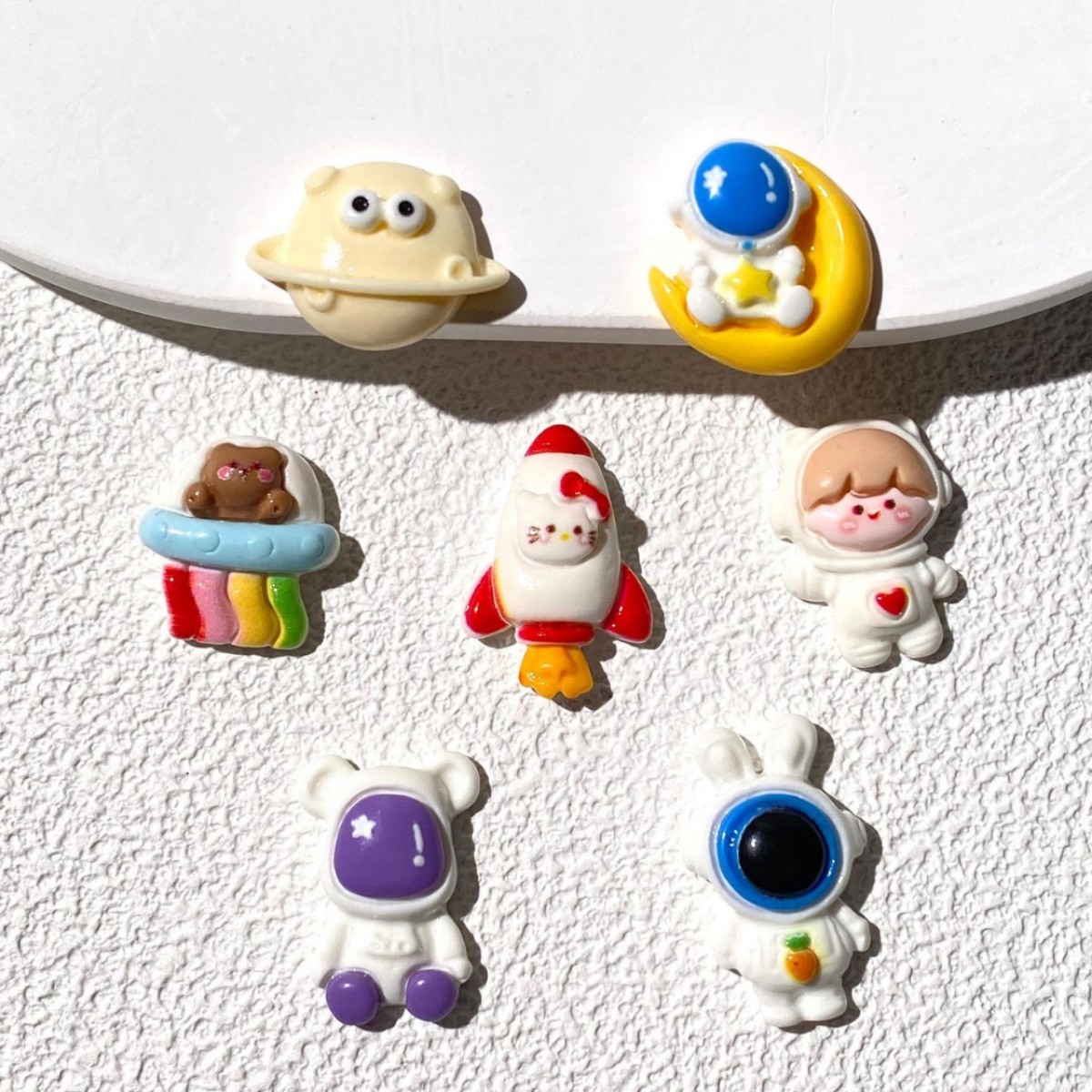 Lightweight Cartoon Resin DIY Accessories Wholesale Bulk Craft Embellishment Charms