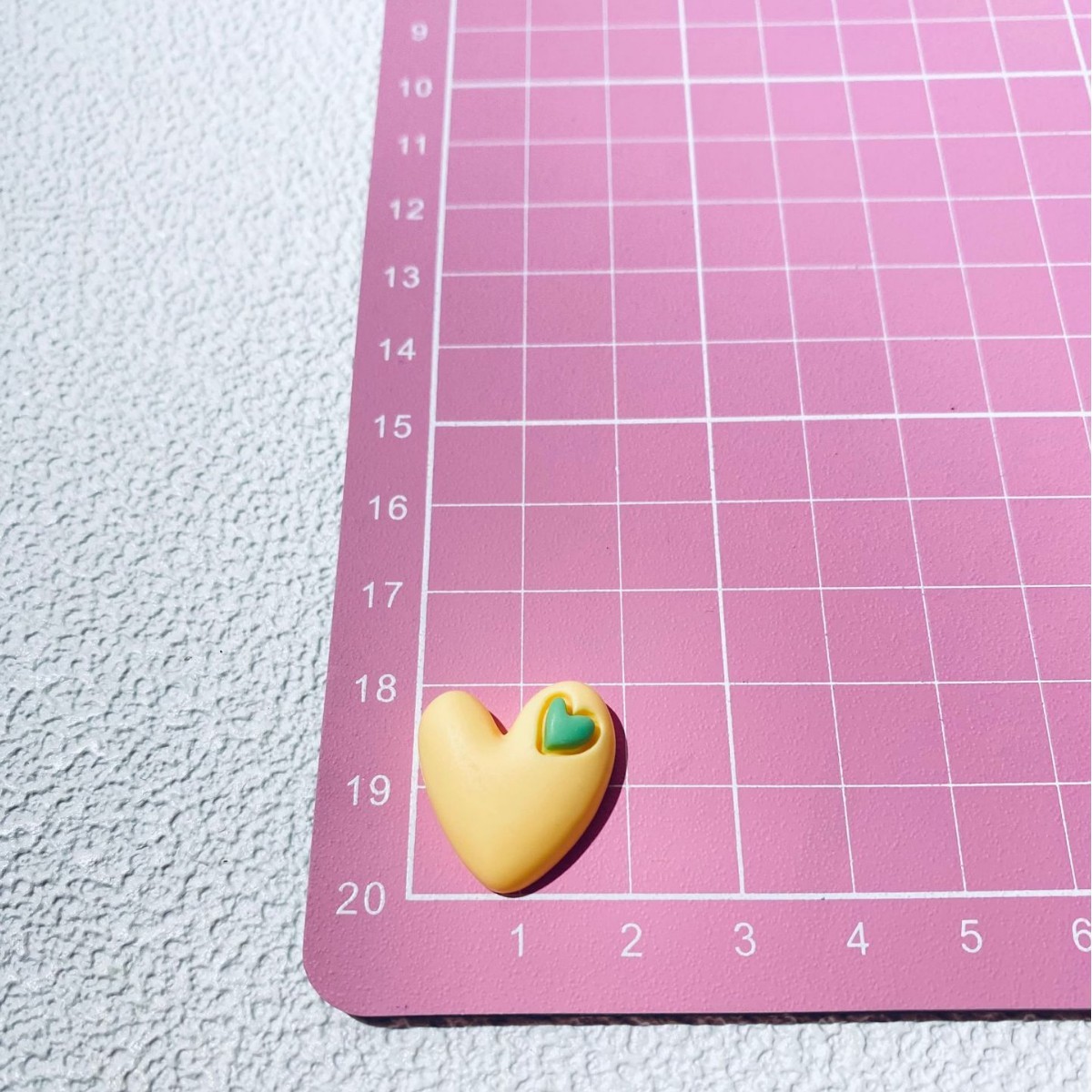Bulk Mixed Cartoon Resin DIY Accessories Wholesale Mini Resin Craft Pendants
