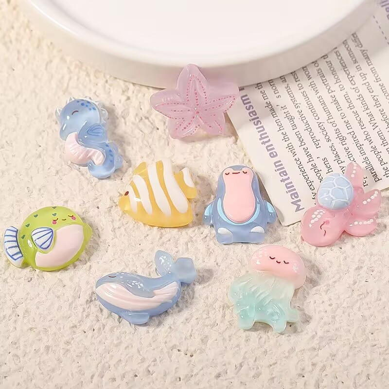 Bulk Universal Mixed Cartoon Resin DIY Pendants Wholesale General Craft Making Supplies