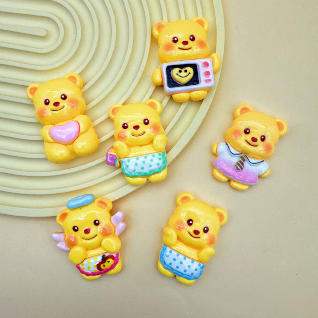 Wholesale Basic Cartoon Resin Pendants Bulk Universal DIY Phone Case Resin Raw Materials
