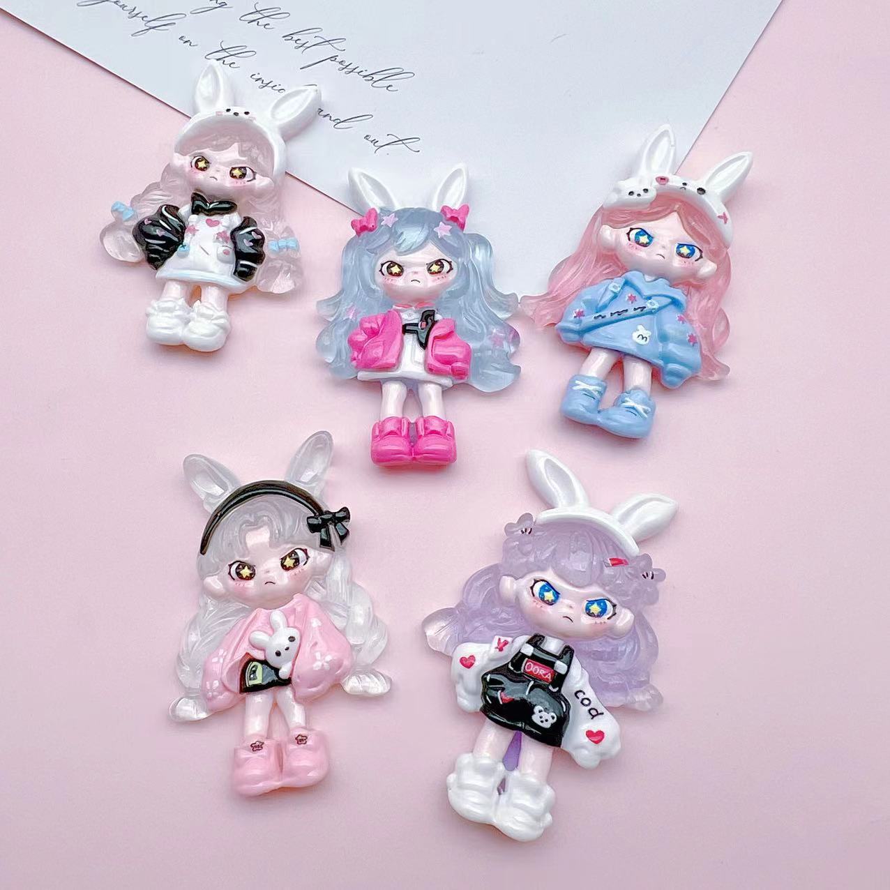 Bulk Smooth Universal Cartoon Resin Charms Wholesale DIY Phone Case Decor Materials