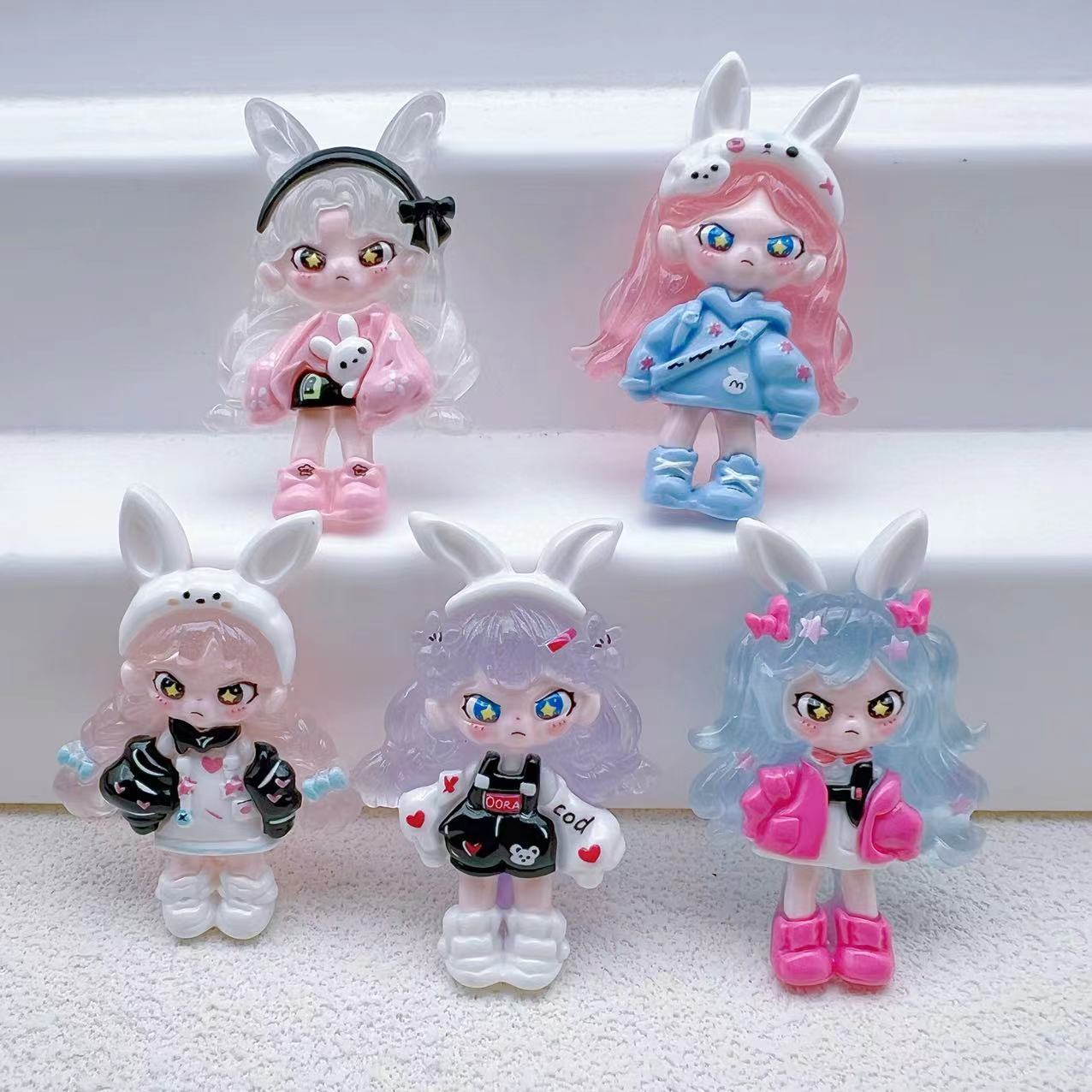 Bulk Smooth Universal Cartoon Resin Charms Wholesale DIY Phone Case Decor Materials