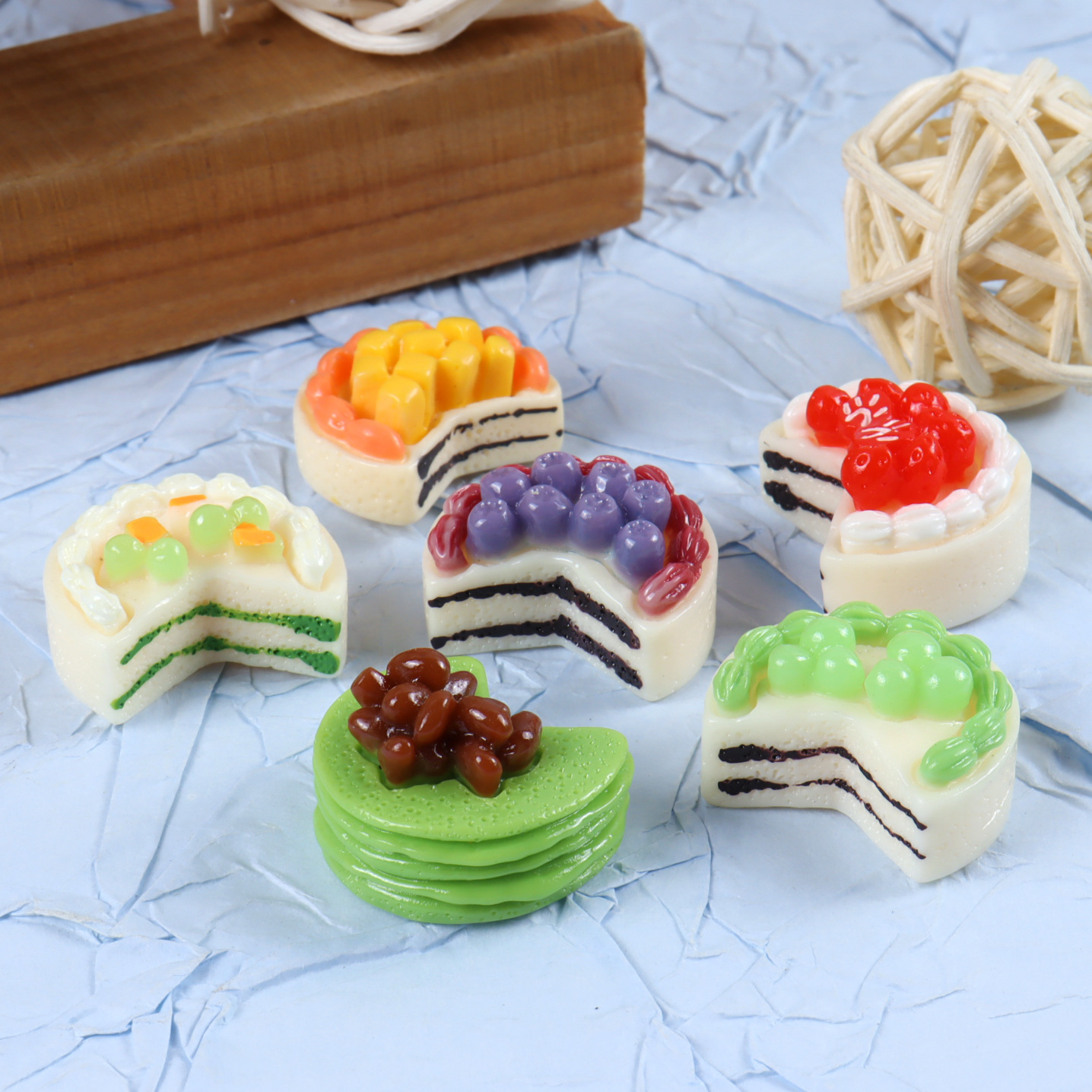 Wholesale Classic Simulation Mini Food Toy Charms Bulk Universal Miniature Parts for Hobby DIY Crafts