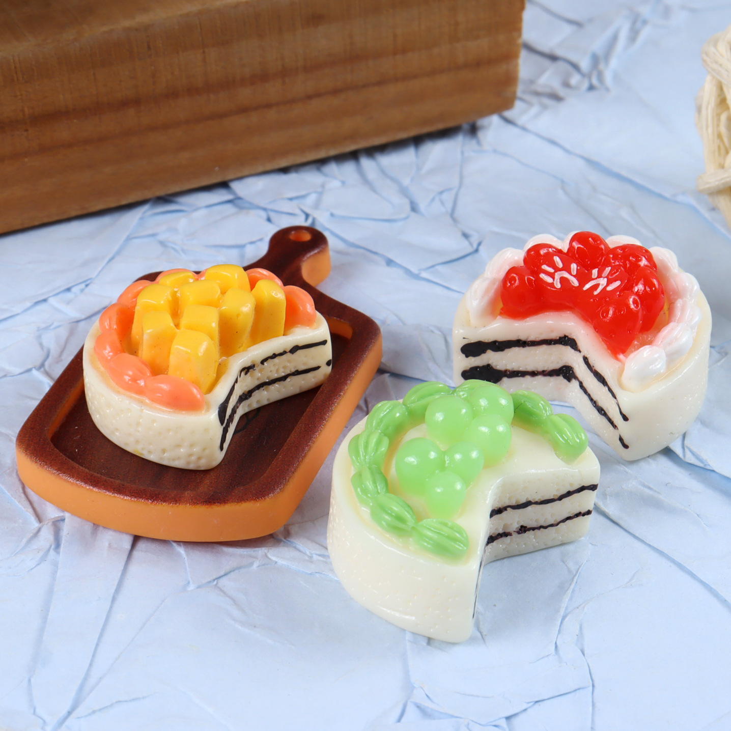 Wholesale Classic Simulation Mini Food Toy Charms Bulk Universal Miniature Parts for Hobby DIY Crafts