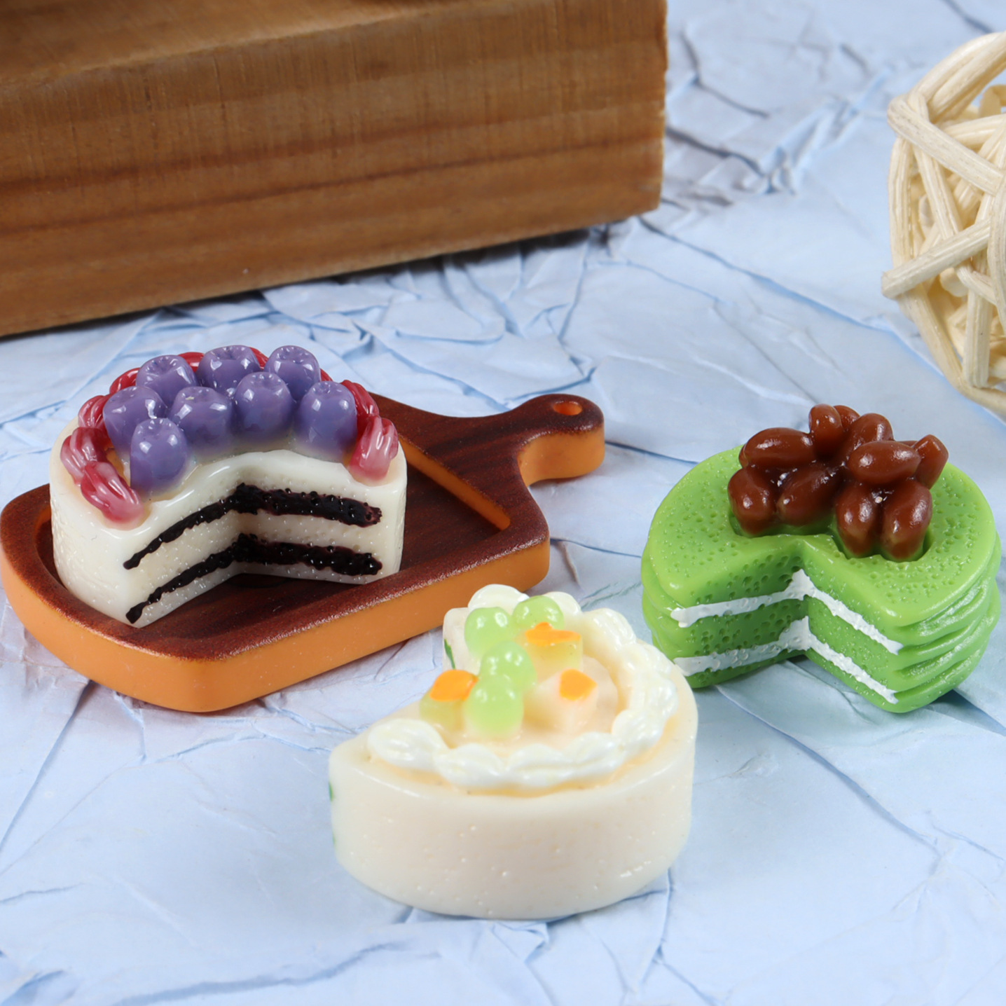 Wholesale Classic Simulation Mini Food Toy Charms Bulk Universal Miniature Parts for Hobby DIY Crafts