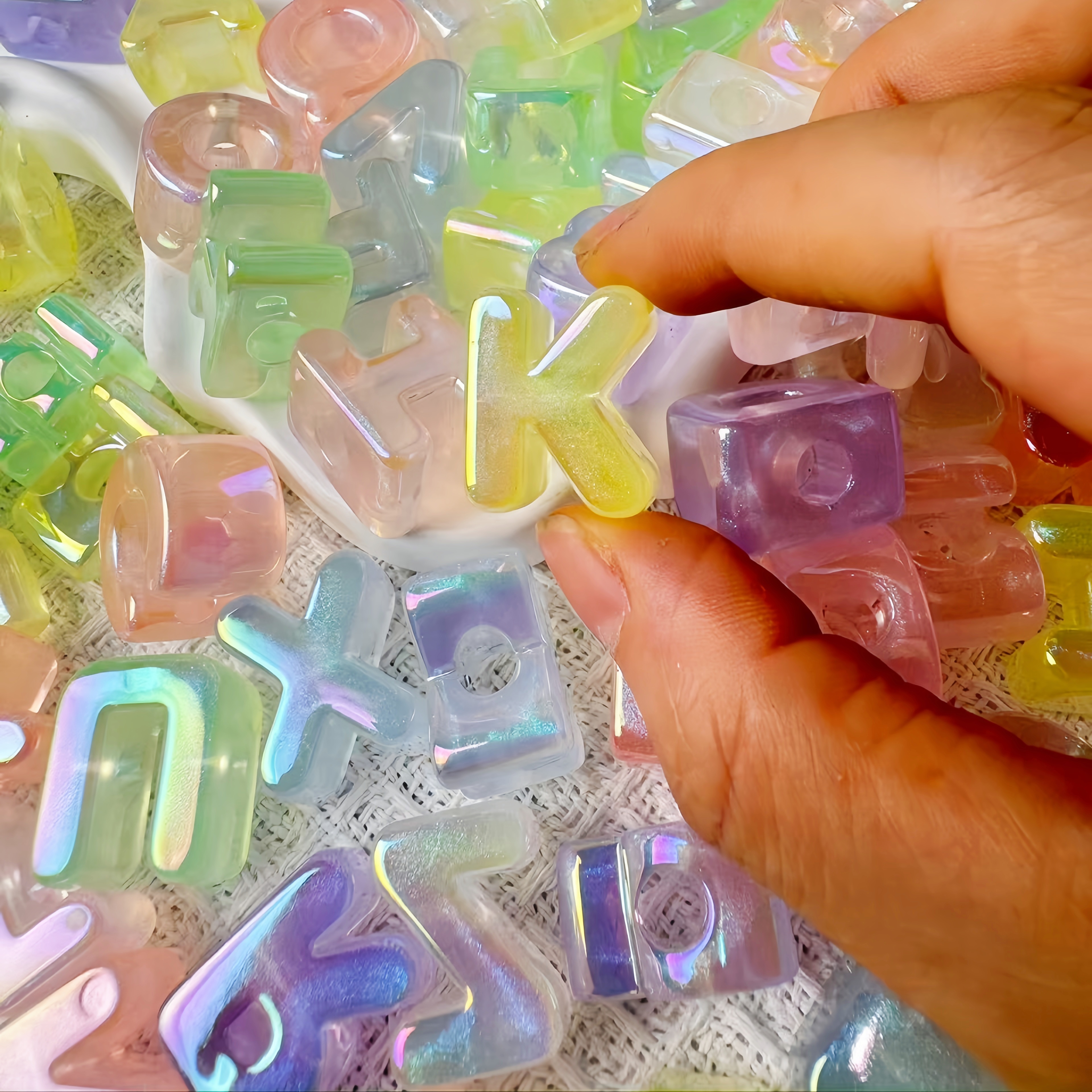 Wholesale Glow In Dark Plastic Alphabet Beads, Luminous Letter Beads for DIY Handmade Jewelry