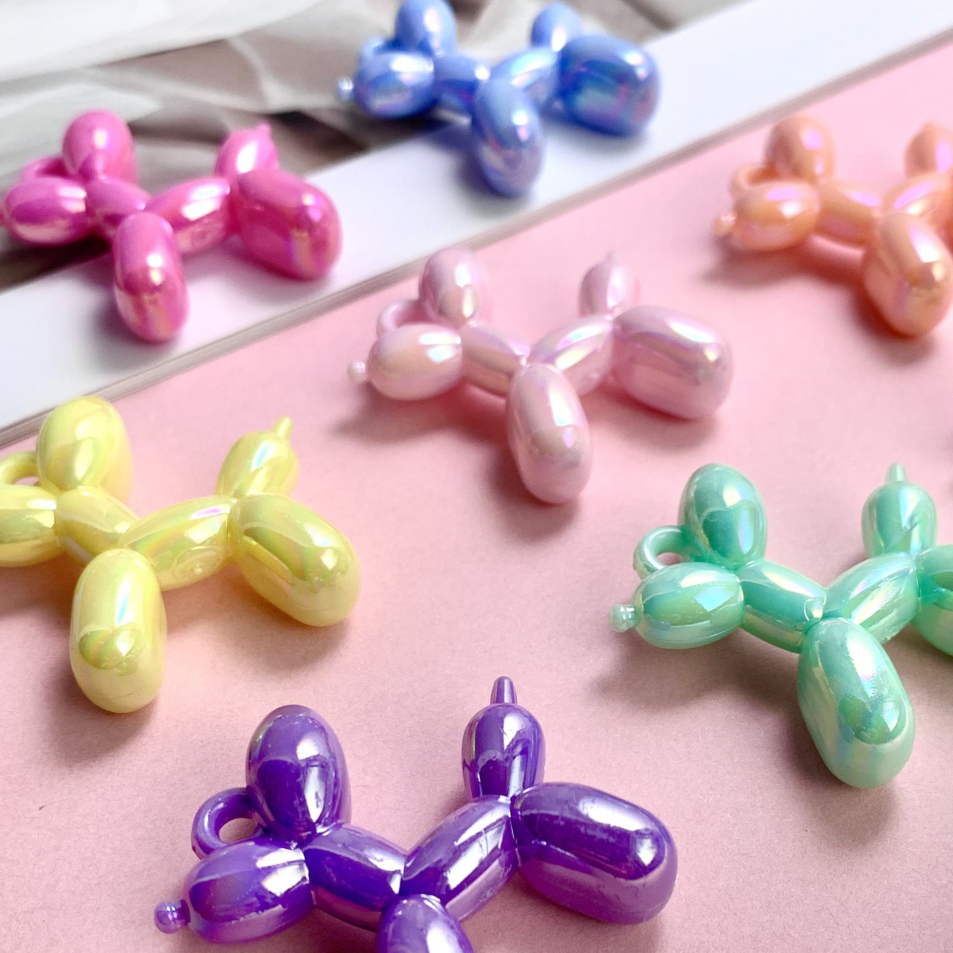 Bulk Transparent Acrylic Beads Wholesale Clear DIY Beading Accessories for Minimalist Crafts