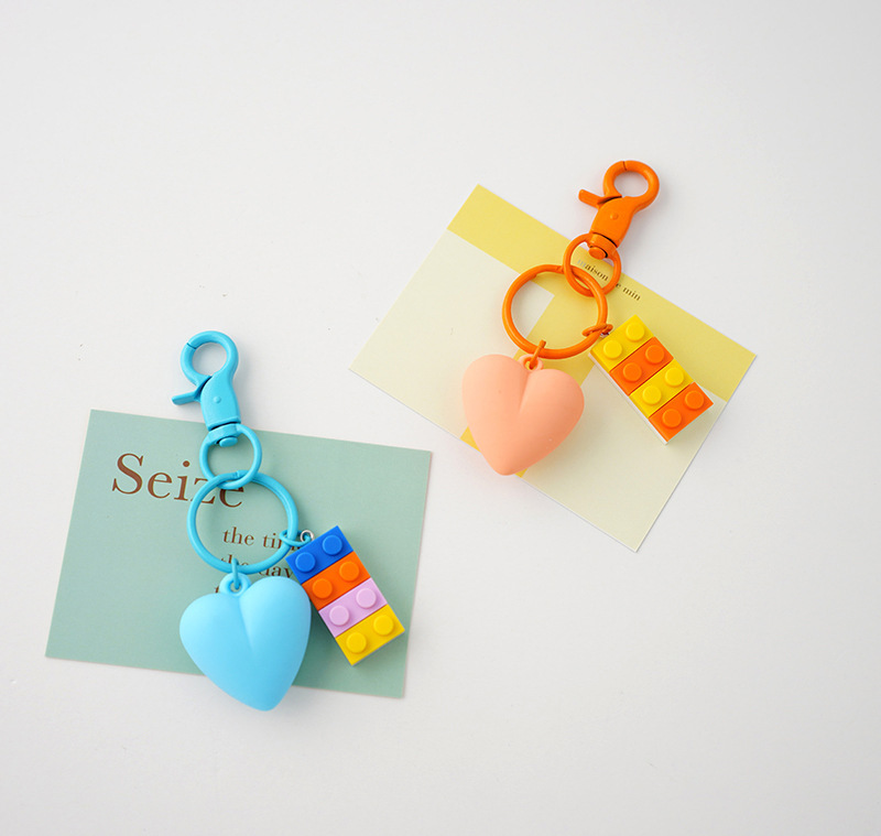 Vintage Antique Keychain Charm Retro Metal Key Chain Pendant for Retro DIY Crafts