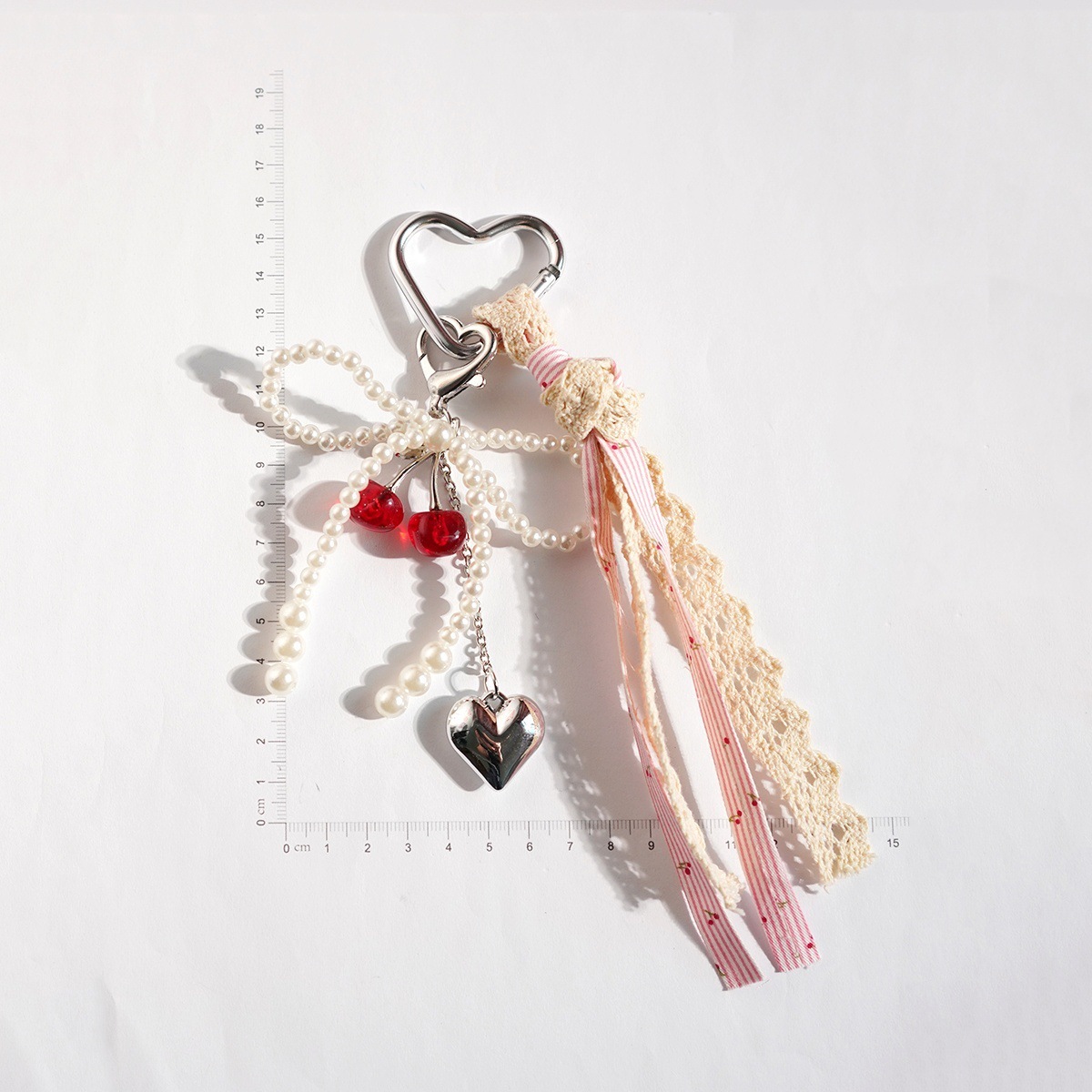 Wholesale Keychain Pendant, Multi-Style Key Chain Charm for Car Key & Bag Decoration