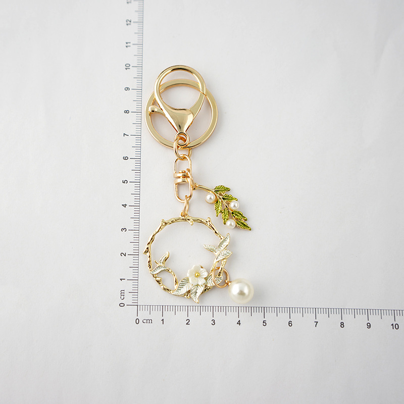 Mixed Style Keychain Pendant Pack Wholesale Assorted Key Chain Charms for Stall Retail