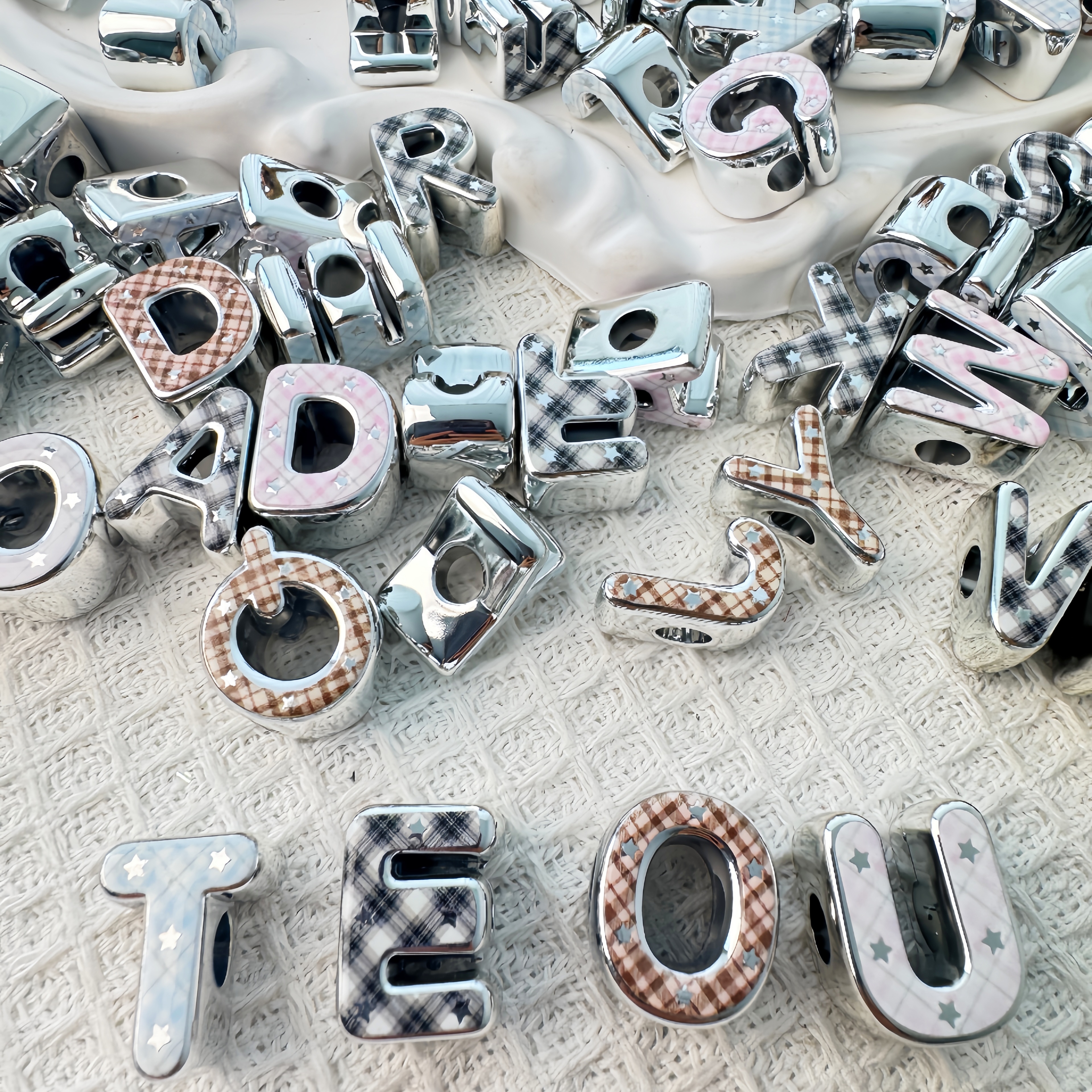 MIXED LETTERS Wholesale UV  Silver Leopard Print Acrylic Alphabet Beads Big Side Hole DIY Charm Materials