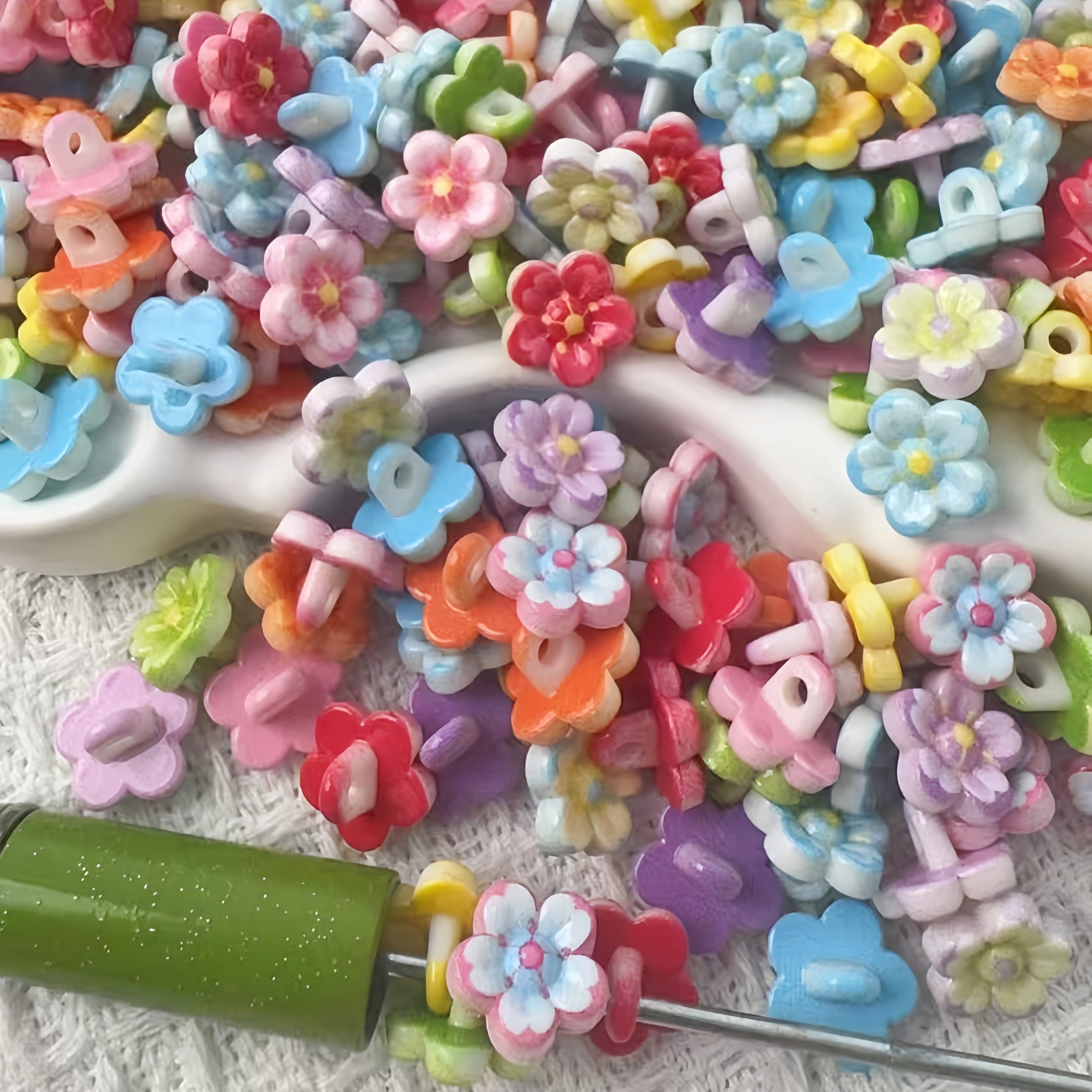 Bulk Supply Acrylic Flower Loose Beads, Lacquered Surface DIY Beads for Hand‑crafted Phone Chain Jewelry Components