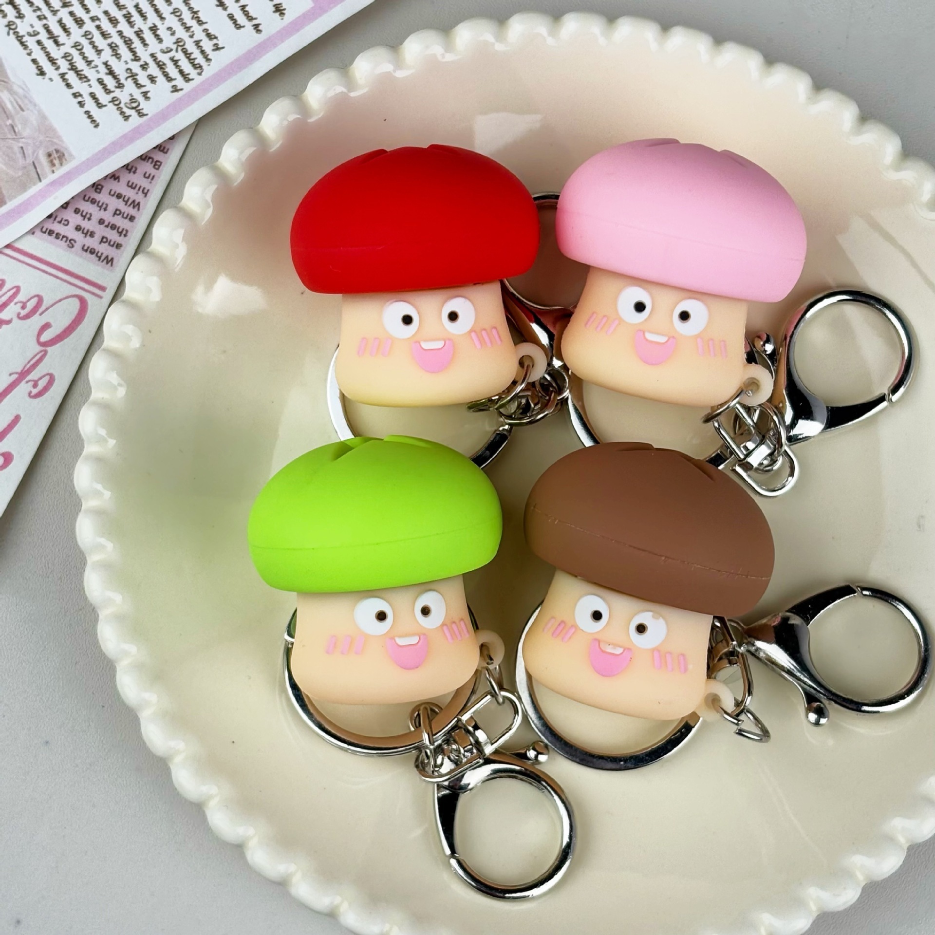 Creative Finger Press Fidget Clicker Toy, Stress Relief Decompression Keychain Bag Pendant