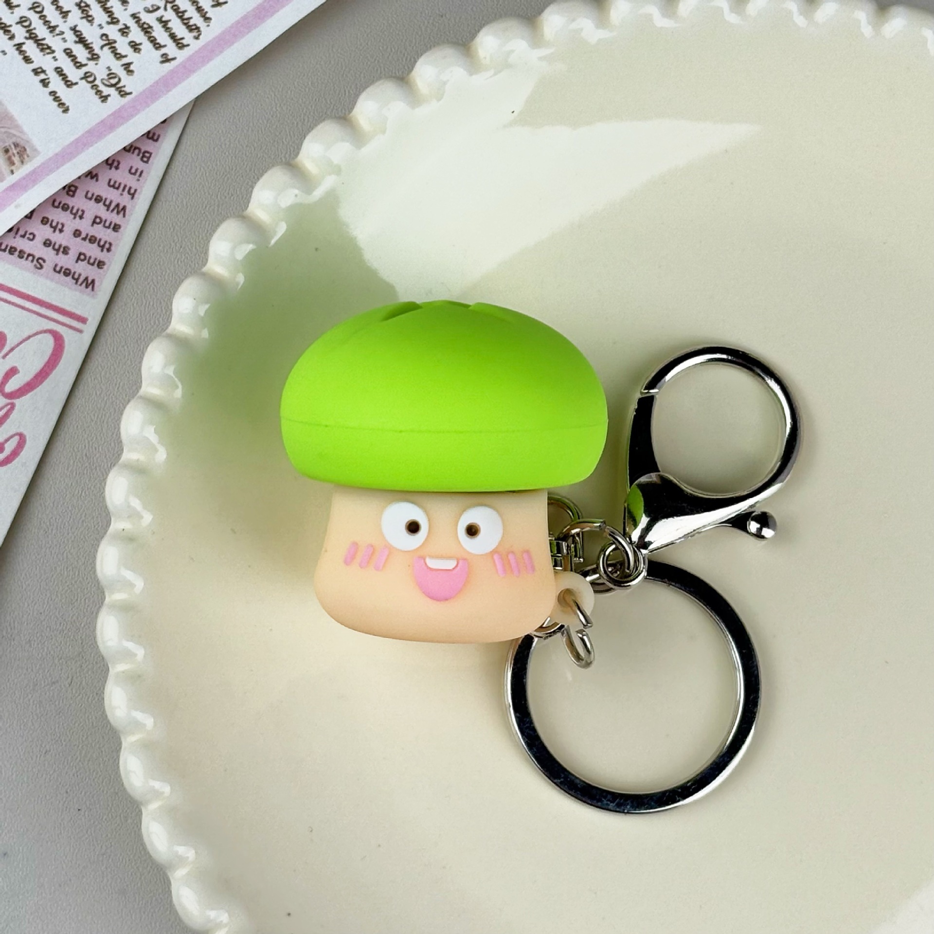 Creative Finger Press Fidget Clicker Toy, Stress Relief Decompression Keychain Bag Pendant
