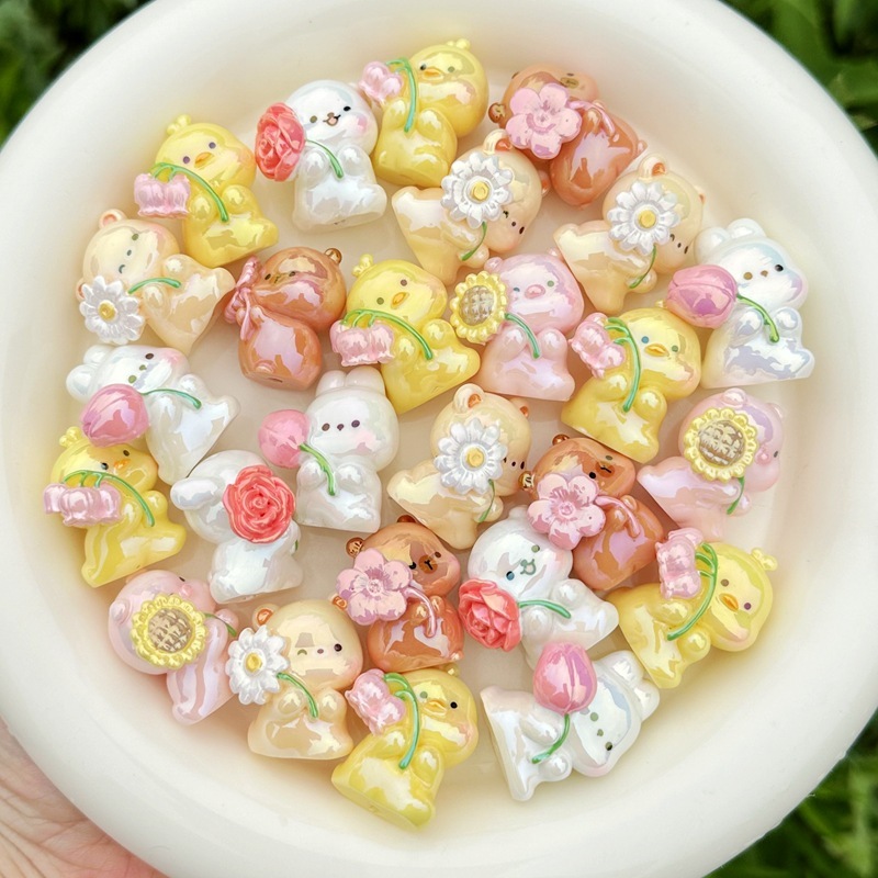 Creative Resin Through Hole Beads, DIY Supplies for Phone Strap Keychain Beaded Pen Jewelry Making