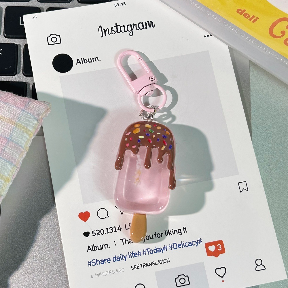 Unique Creative Bag Charm Keychain, Novelty Hanging Pendant Ornament for Handbag Purse Backpack Decoration
