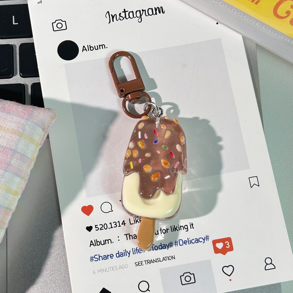 Unique Creative Bag Charm Keychain, Novelty Hanging Pendant Ornament for Handbag Purse Backpack Decoration