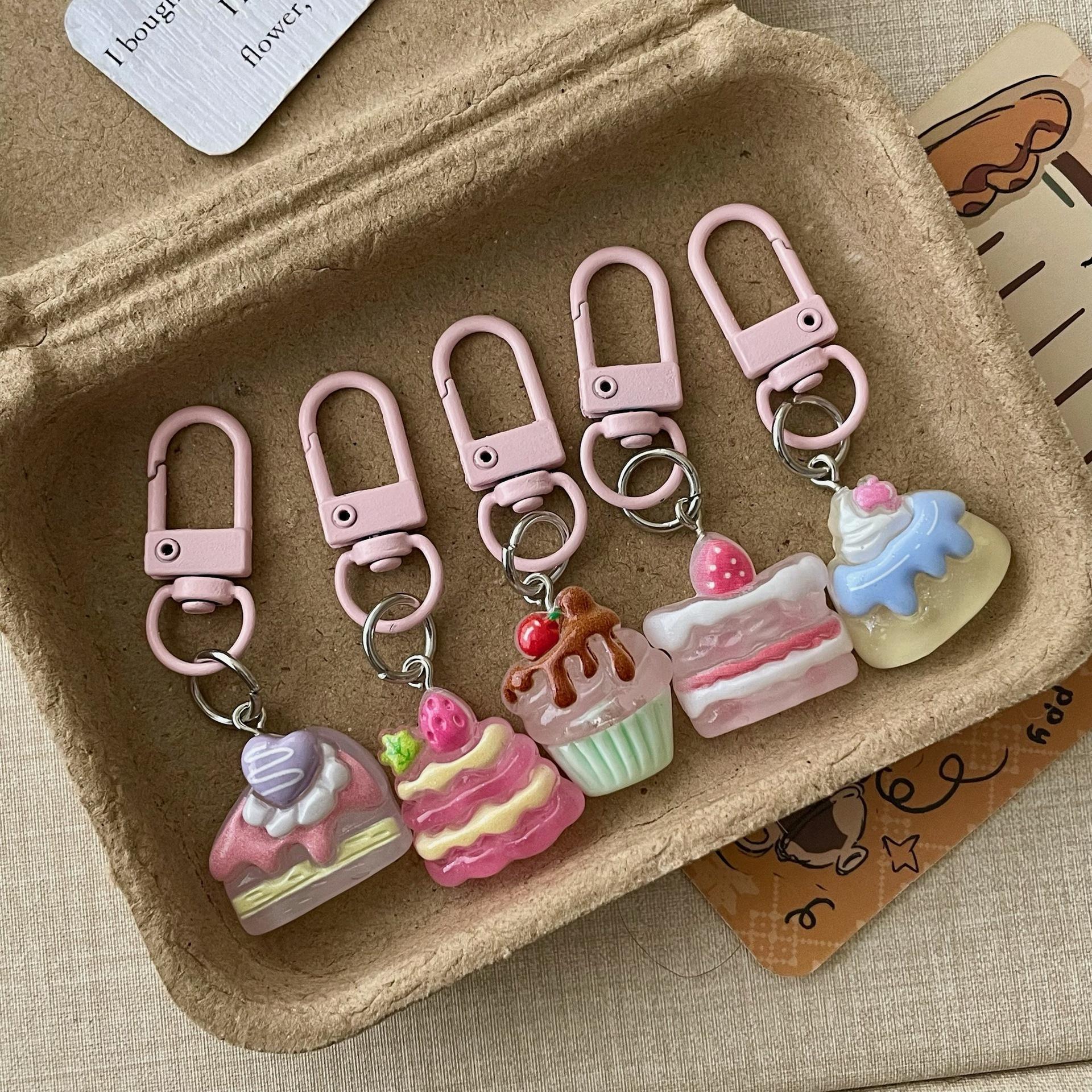 Trendy Cute Key Chain Pendant Creative Fashion Bag Charm Small Gift Jewelry