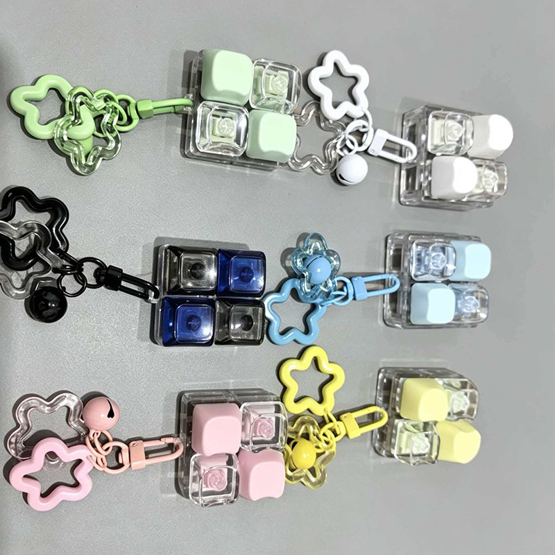 Portable Decompression Clicker Pendant, Satisfying Click Sound Fidget Toy, Handbag Charm, Novelty Mini Giveaway Gift