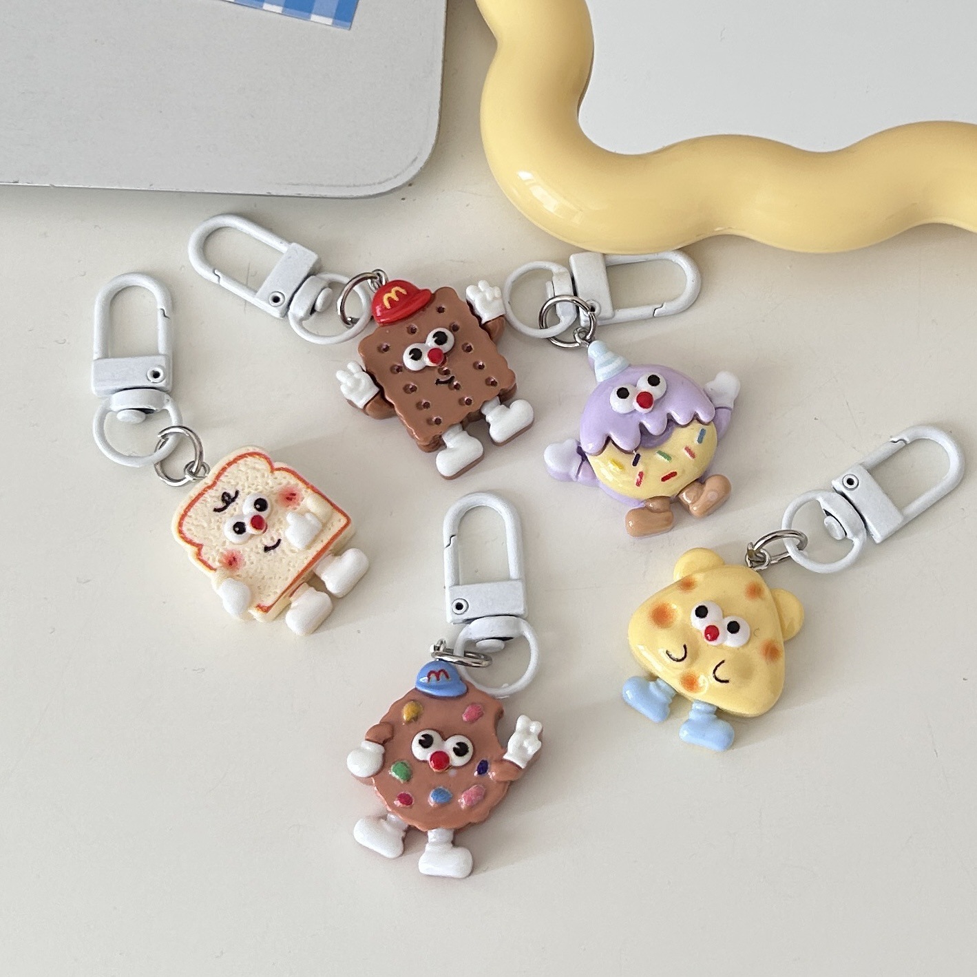 Cute DIY Hanging Keychain Charm, Handbag Backpack Pendant, Mini Decorative Small Gift Accessories