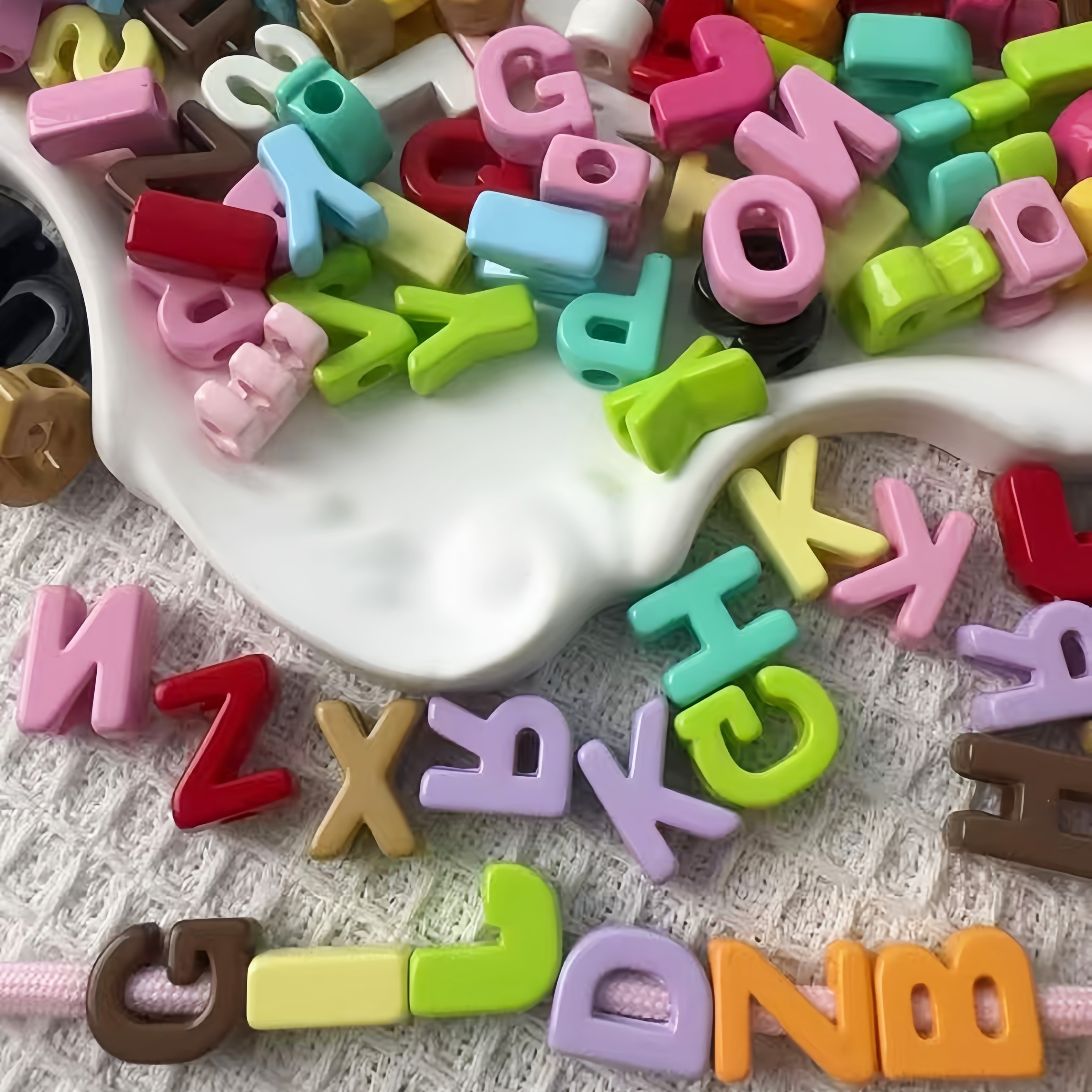 Wholesale Mixed Acrylic Alphabet Letter Beads DIY Loose Beads for Bracelet Necklace Bag Pendant Jewelry Craft Supplies
