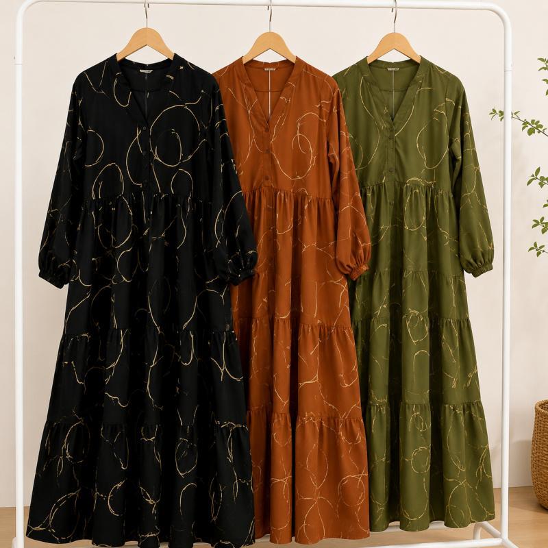 Muslim long dress - Simple, elegant and loose style. Soft and high-quality fabric. Suitable for daily office, home use, outdoor activities, banquets and formal dinners. Also suitable for travel wear. Embroidered long robe.