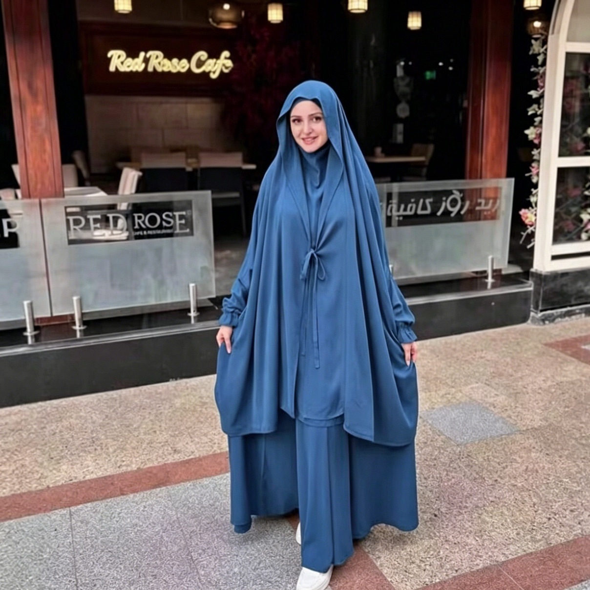 Mature Muslim woman | 2-piece elegant long dress | Comfortable and loose draping cut | Soft and breathable fabric, elegant drawstring design, perfectly covering the body | Suitable for Eid al-Fitr, prayers, gatherings and daily wear | High-end simple brow