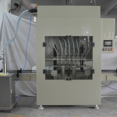 Automatic anti corrosive liquid filling machine