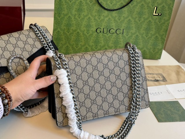 GUCCi,WATCH SHOP,GUCCi