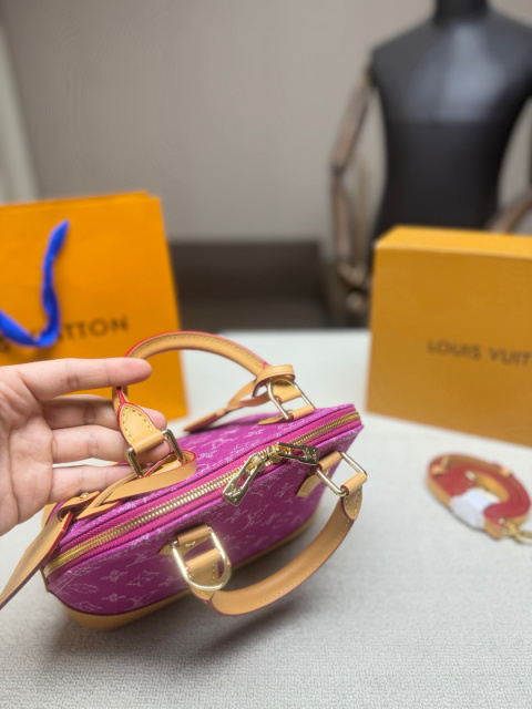 LV,WATCH SHOP,LV