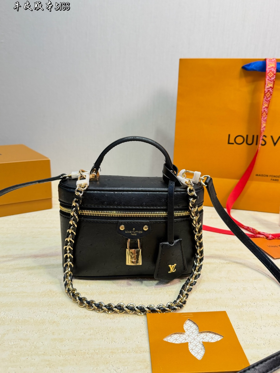 LV,WATCH SHOP,LV