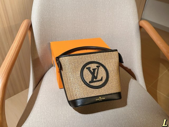 LV,WATCH SHOP,LV