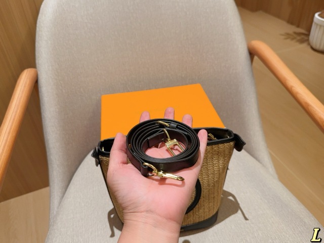 LV,WATCH SHOP,LV