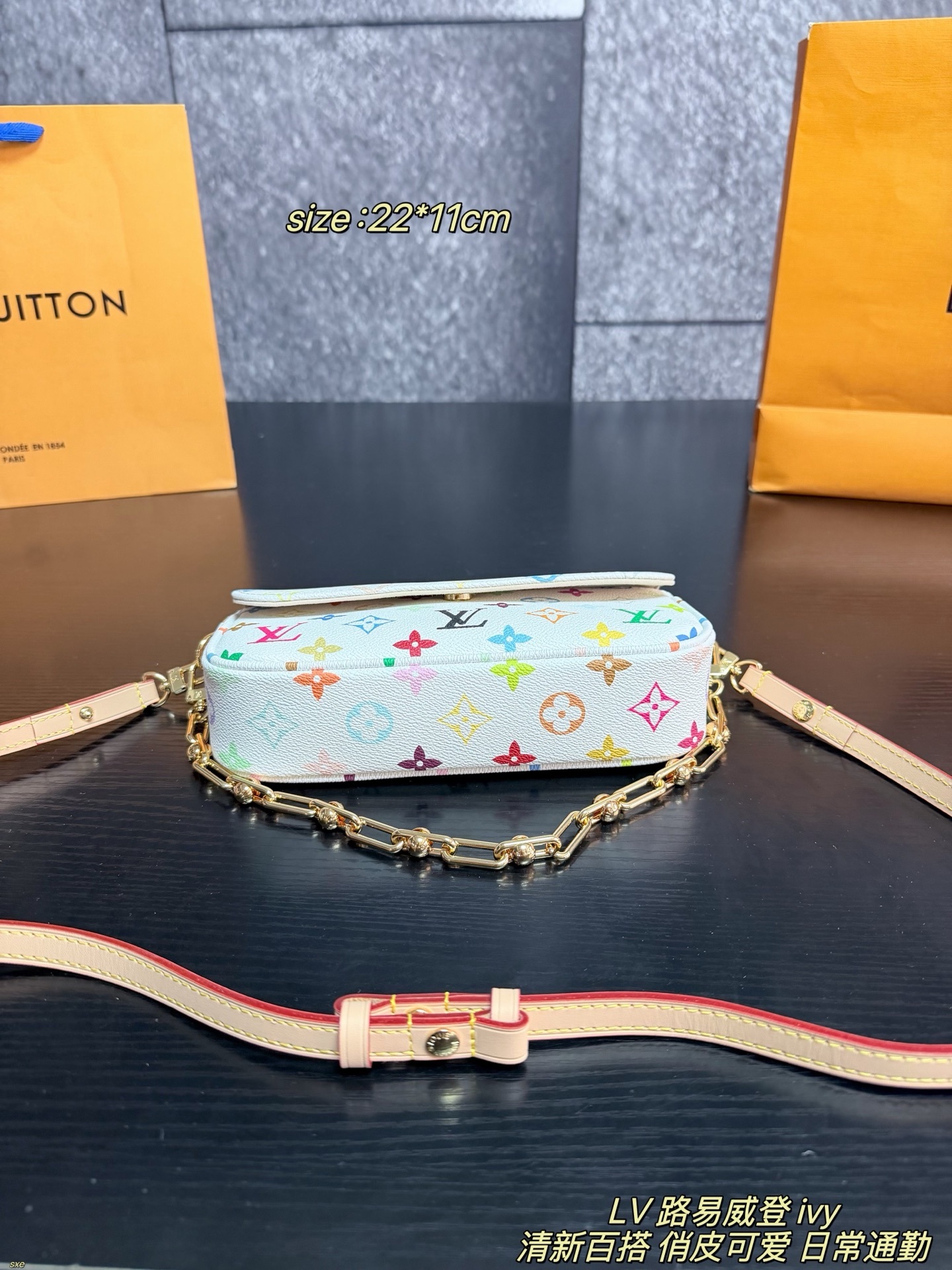 LV,WATCH SHOP,LV
