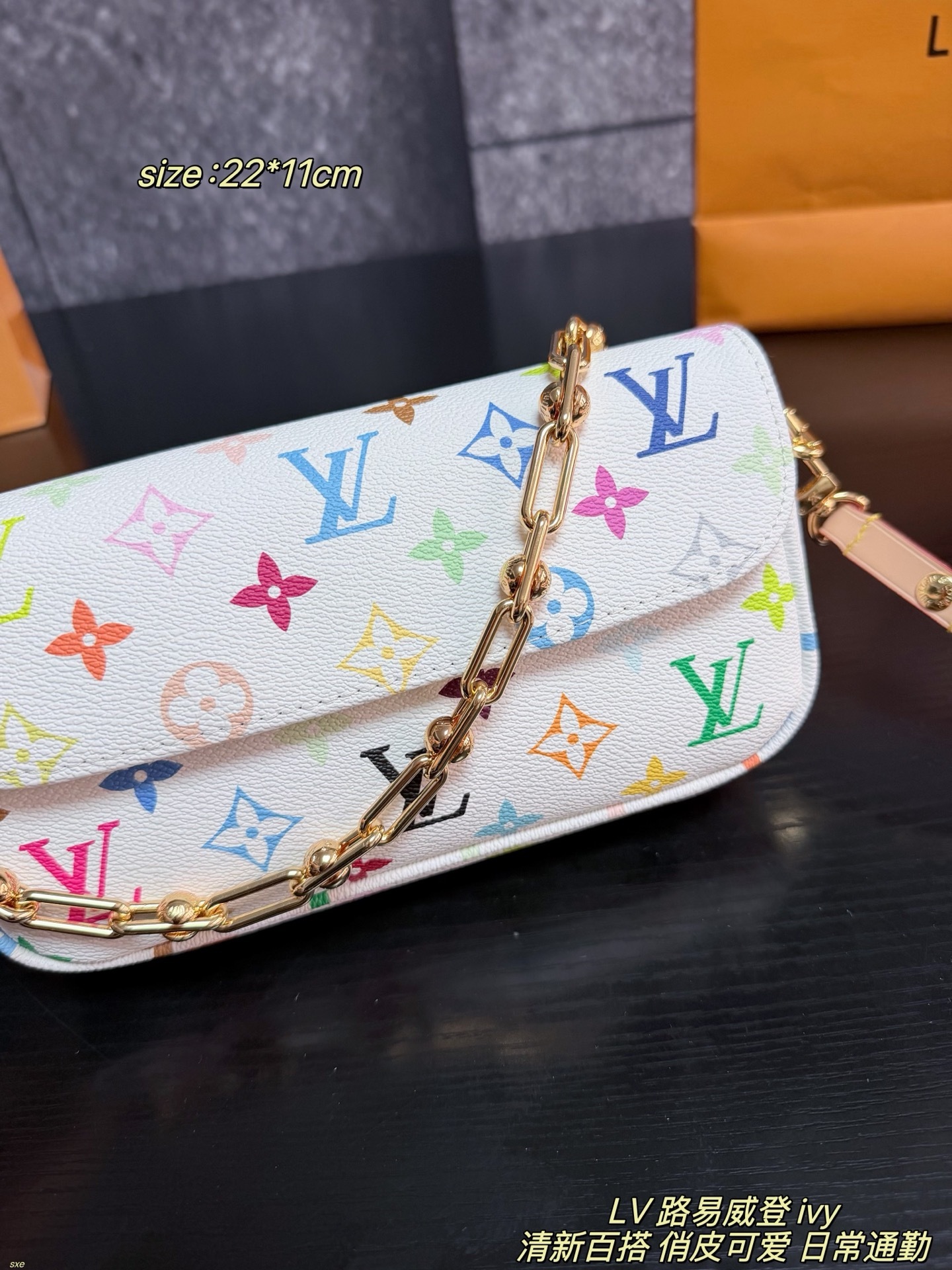 LV,WATCH SHOP,LV