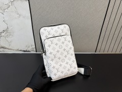 LV,WATCH SHOP,LV